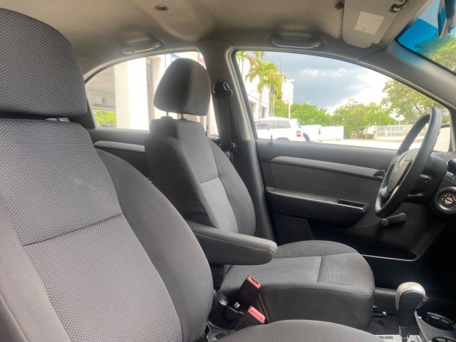 Used 2011 Chevrolet Aveo LT image 89