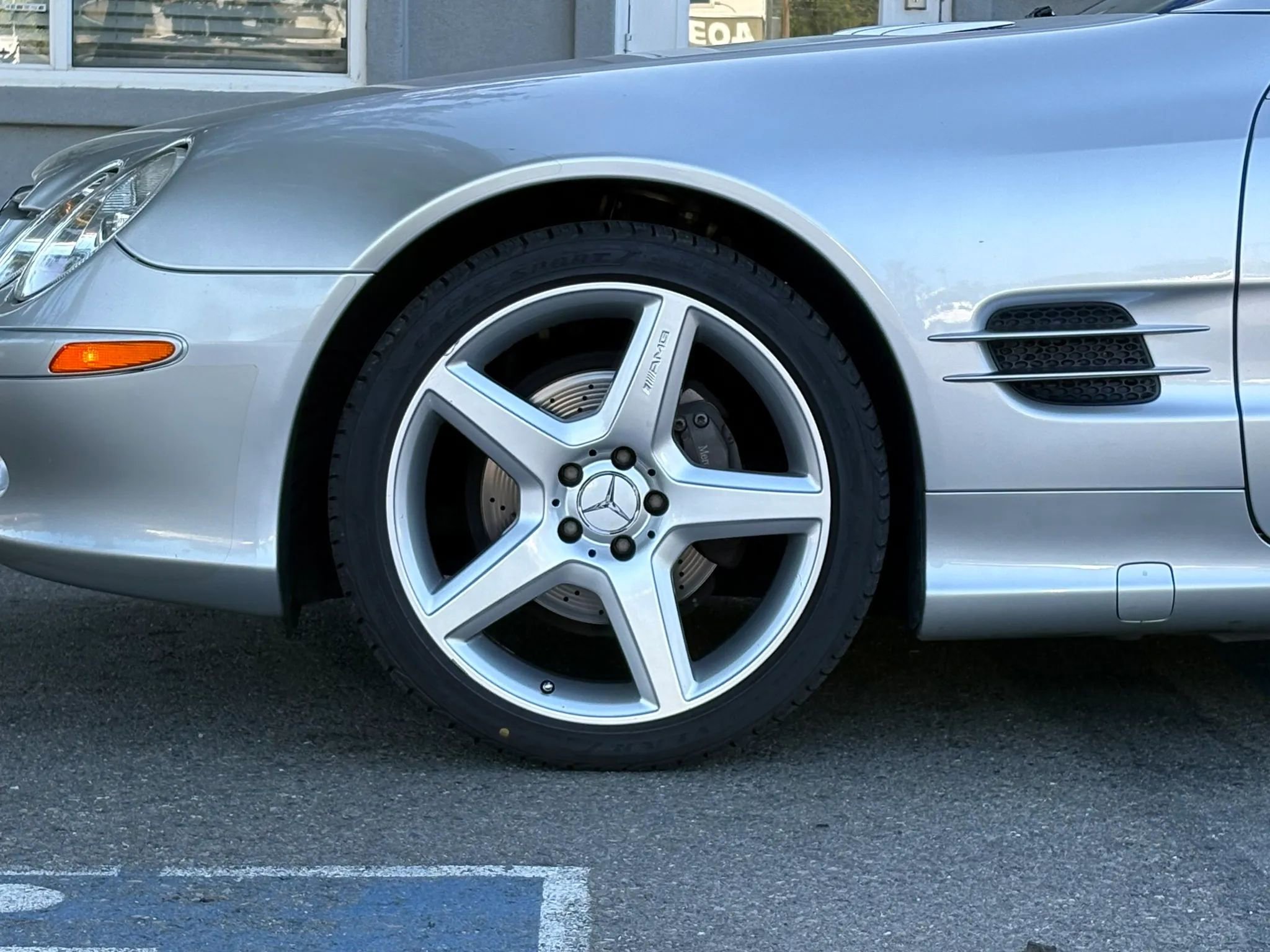 Used 2005 Mercedes-Benz SL 500 image 21