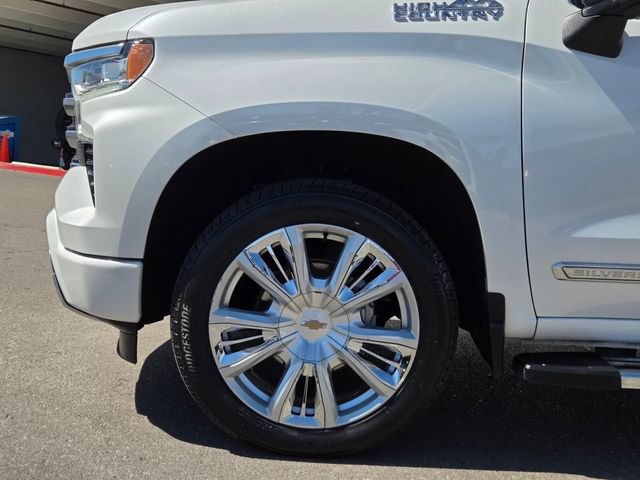 Certified 2023 Chevrolet Silverado 1500 High Country AWD/4WD image 9