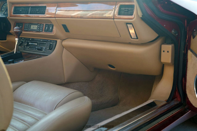 Used 1994 Jaguar XJS 4.0 Convertible RWD image 38