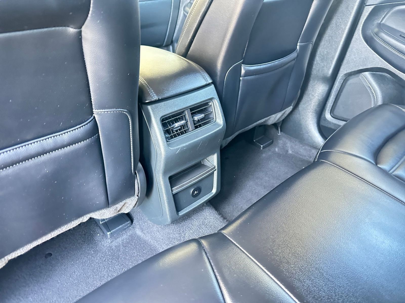 Used 2024 Ford Edge SEL image 24