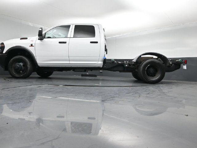 Used 2026 RAM 3500 Tradesman AWD/4WD image 39