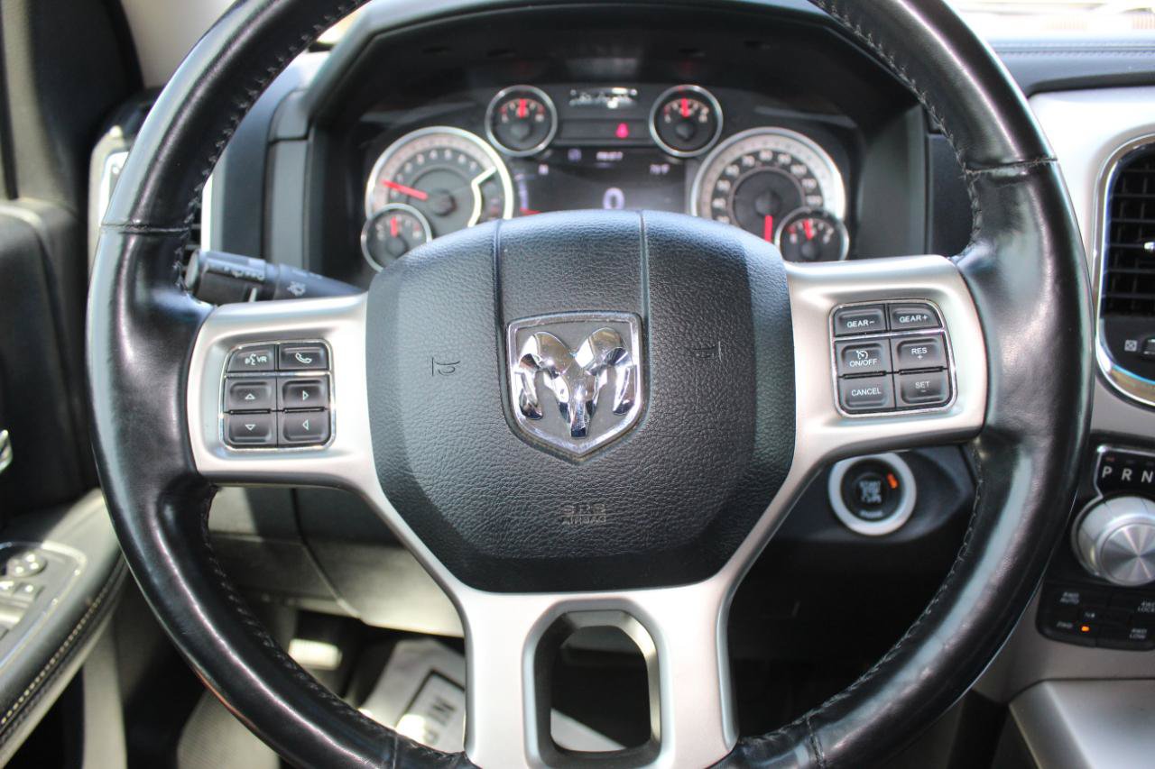 Used 2016 RAM 1500 Laramie w/ Convenience Group AWD/4WD image 24