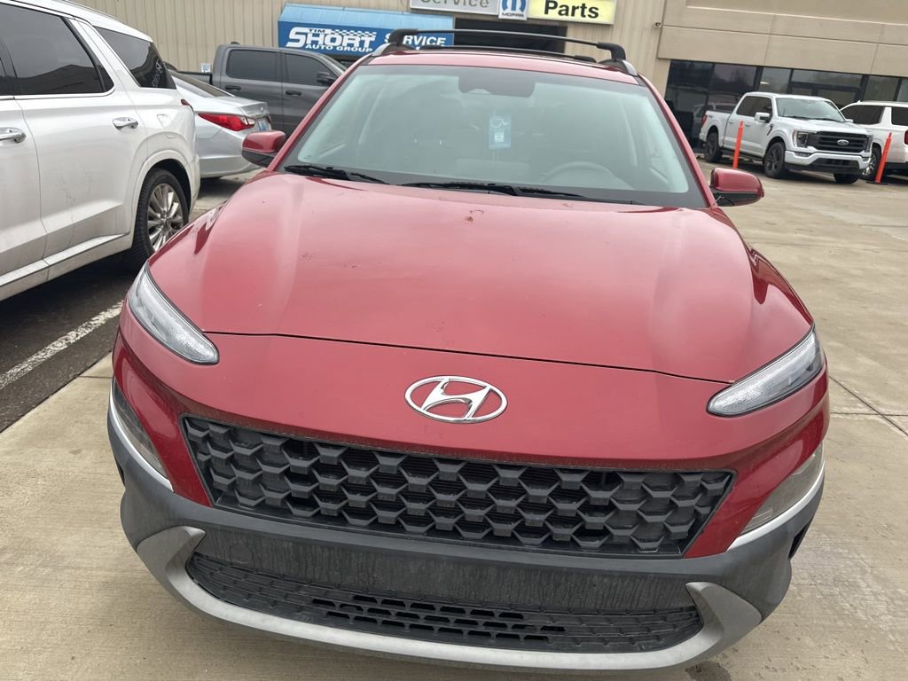 Used 2023 Hyundai Kona SEL video 2