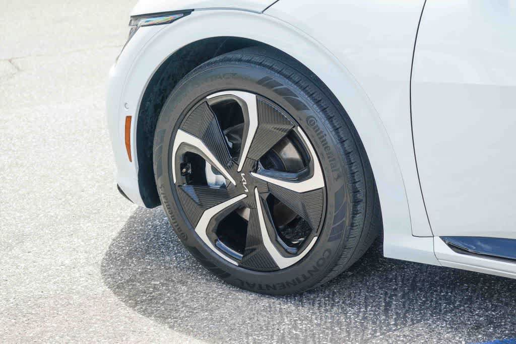 Certified 2023 Kia EV6 GT-Line AWD/4WD image 9