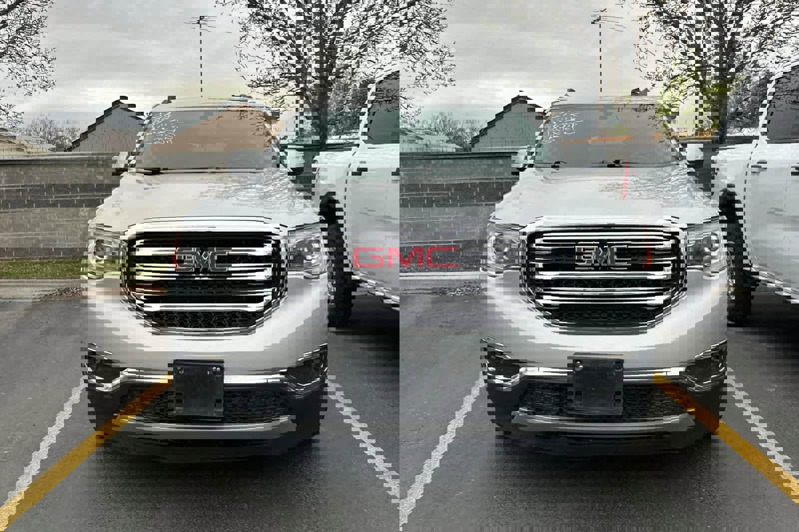 Used 2018 GMC Acadia SLT image 2