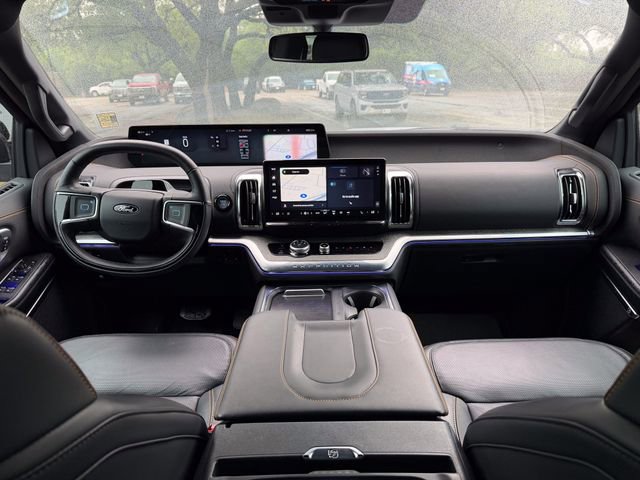 Used 2025 Ford Expedition Tremor AWD/4WD image 21
