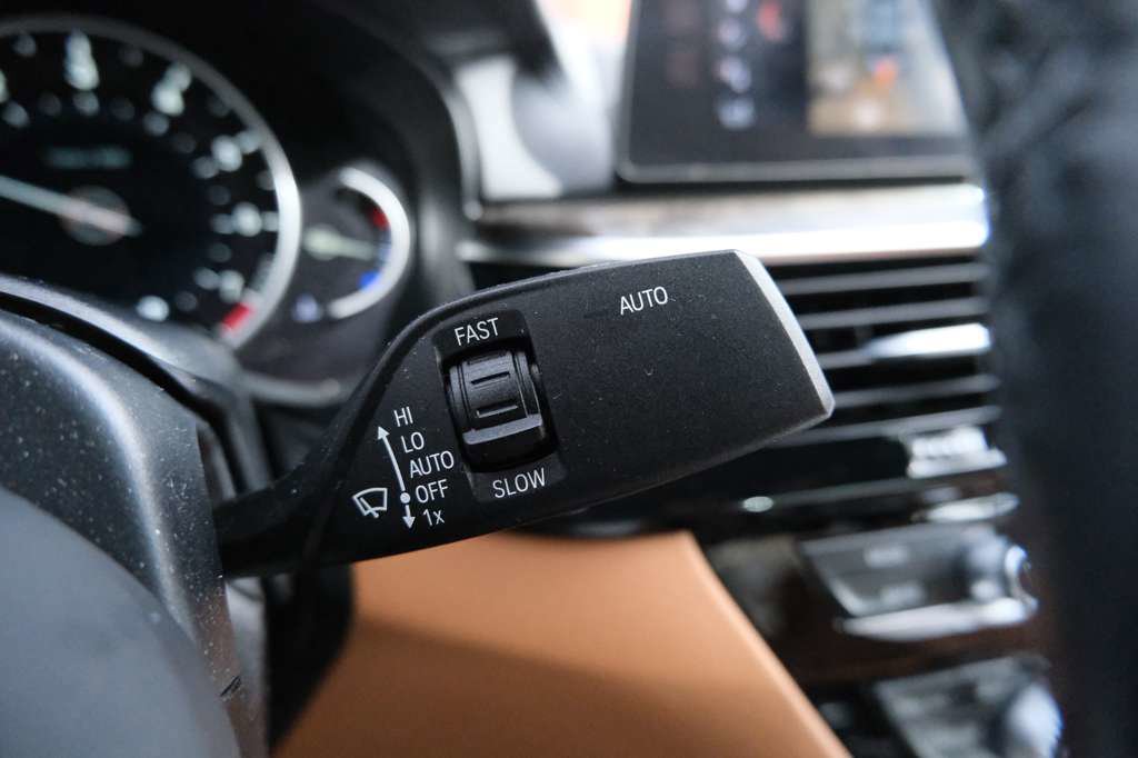 Used 2017 BMW 540i xDrive AWD/4WD image 44