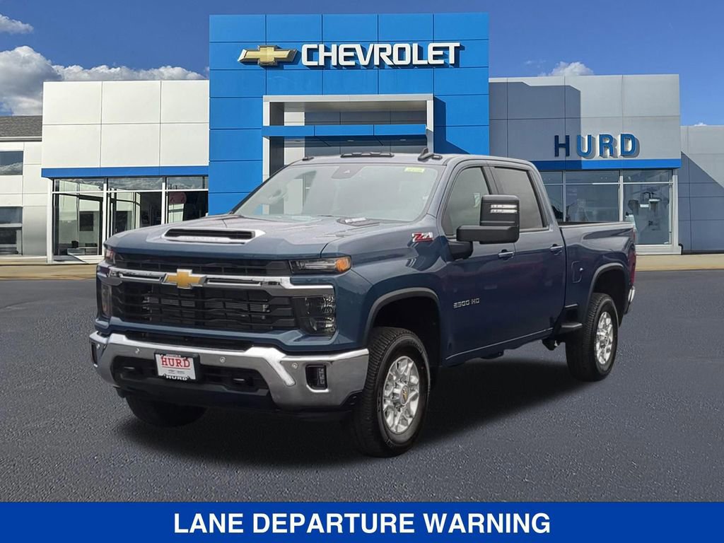New 2026 Chevrolet Silverado 2500 LT w/ True North Edition AWD/4WD image 9