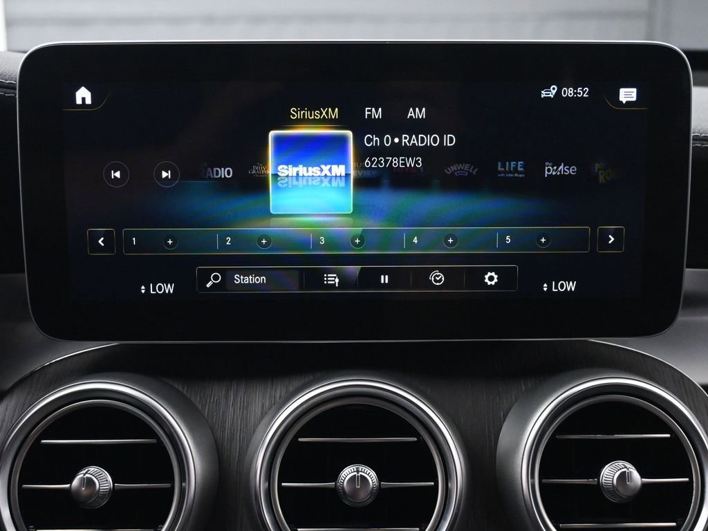 Used 2023 Mercedes-Benz GLC 300 4MATIC Coupe image 29