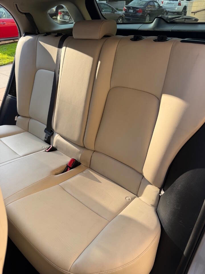 Used 2012 Lexus CT 200h Premium w/ Premium Audio Pkg image 19