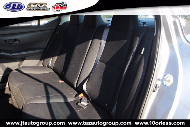 Used 2024 Nissan Sentra S FWD image 14