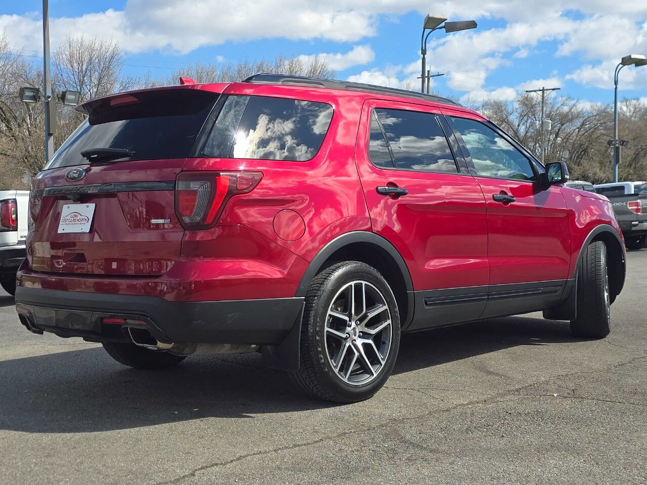 Used 2017 Ford Explorer Sport w/ Equipment Group 401A image 8