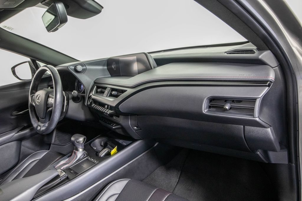 Used 2019 Lexus UX 200 F Sport w/ F Sport Premium Package FWD image 19