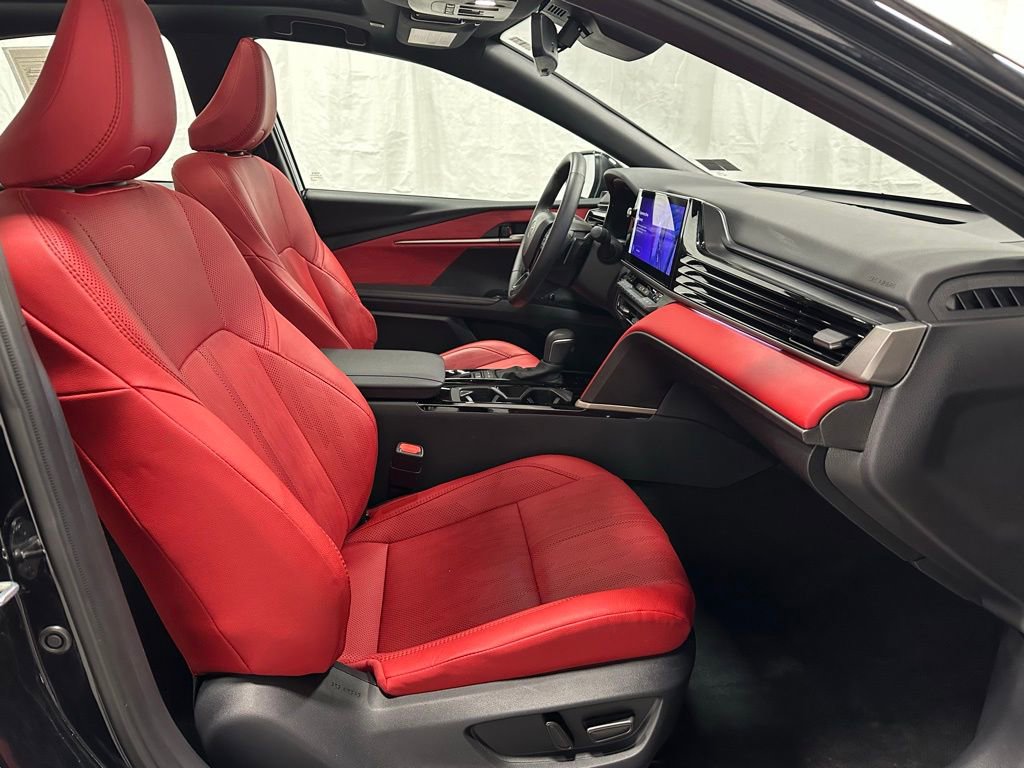 Used 2025 Toyota Camry XSE image 50