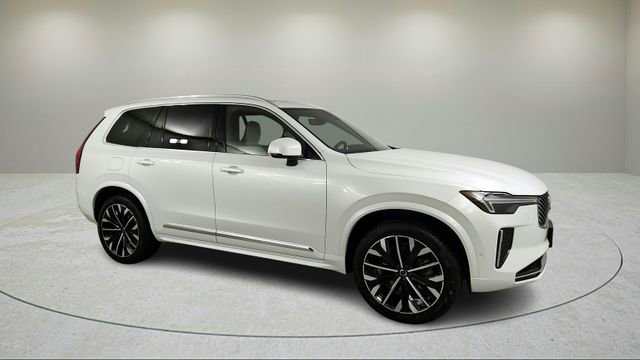 New 2026 Volvo XC90 T8 Plus w/ Protection Package AWD/4WD image 2