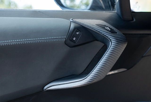 Used 2019 BMW i8 Base image 46