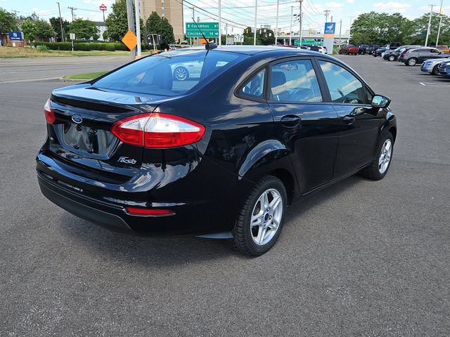 Used 2017 Ford Fiesta SE FWD image 5