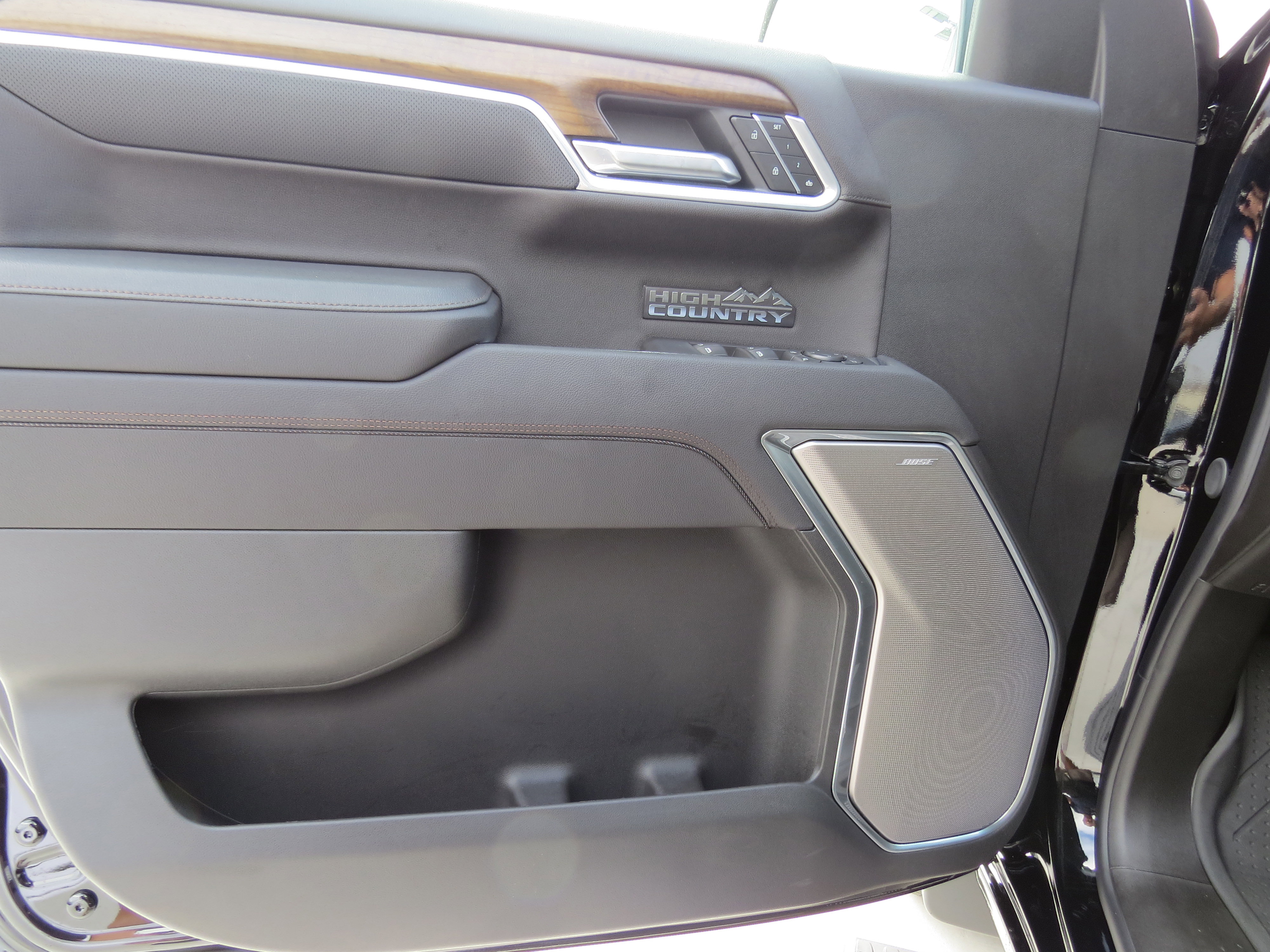 New 2026 Chevrolet Silverado 1500 High Country image 18