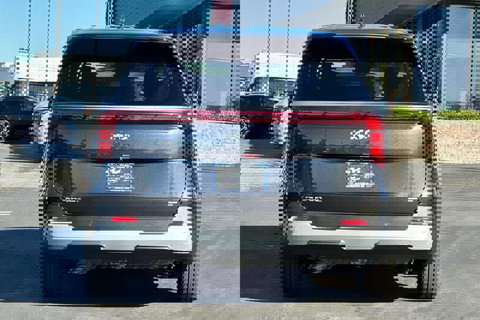 New 2026 Kia Carnival LXS image 5