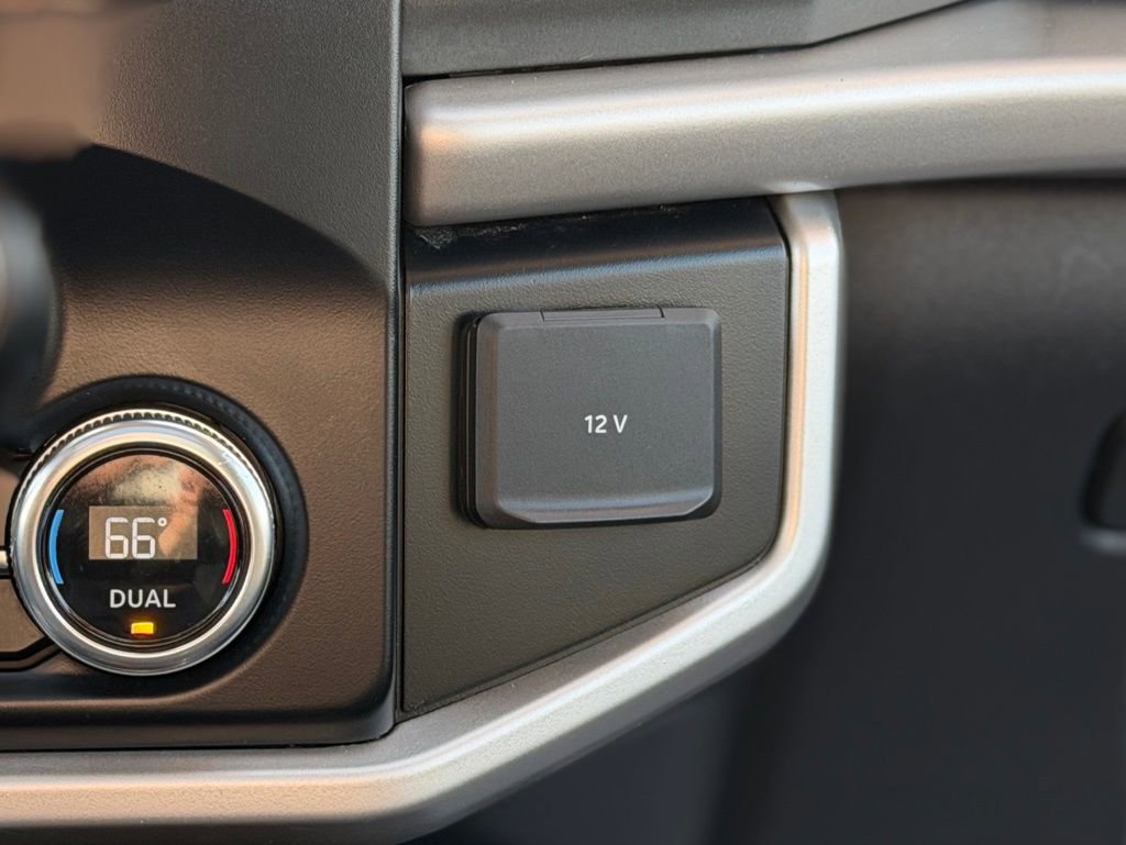 Used 2024 Ford Expedition Max XLT AWD/4WD image 19