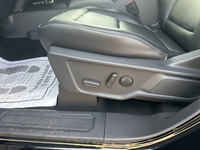 New 2025 Ford Bronco Badlands image 16