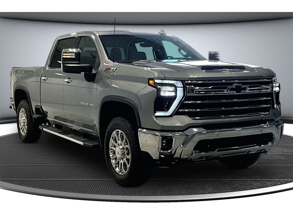 Used 2026 Chevrolet Silverado 2500 LTZ w/ LTZ Convenience Package AWD/4WD image 2