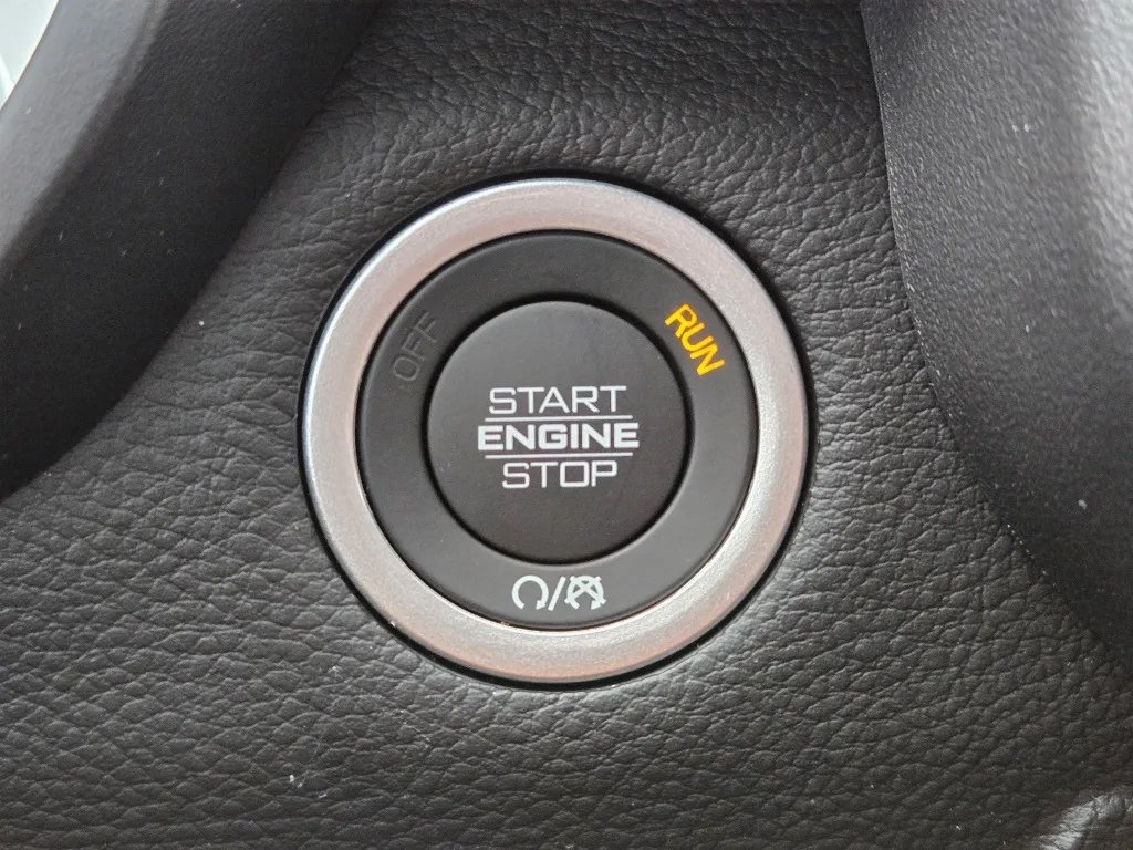 New 2026 RAM 1500 Big Horn AWD/4WD image 19