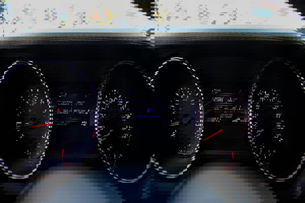 Used 2017 Ford Mustang Shelby GT350 w/ Electronics Package image 36