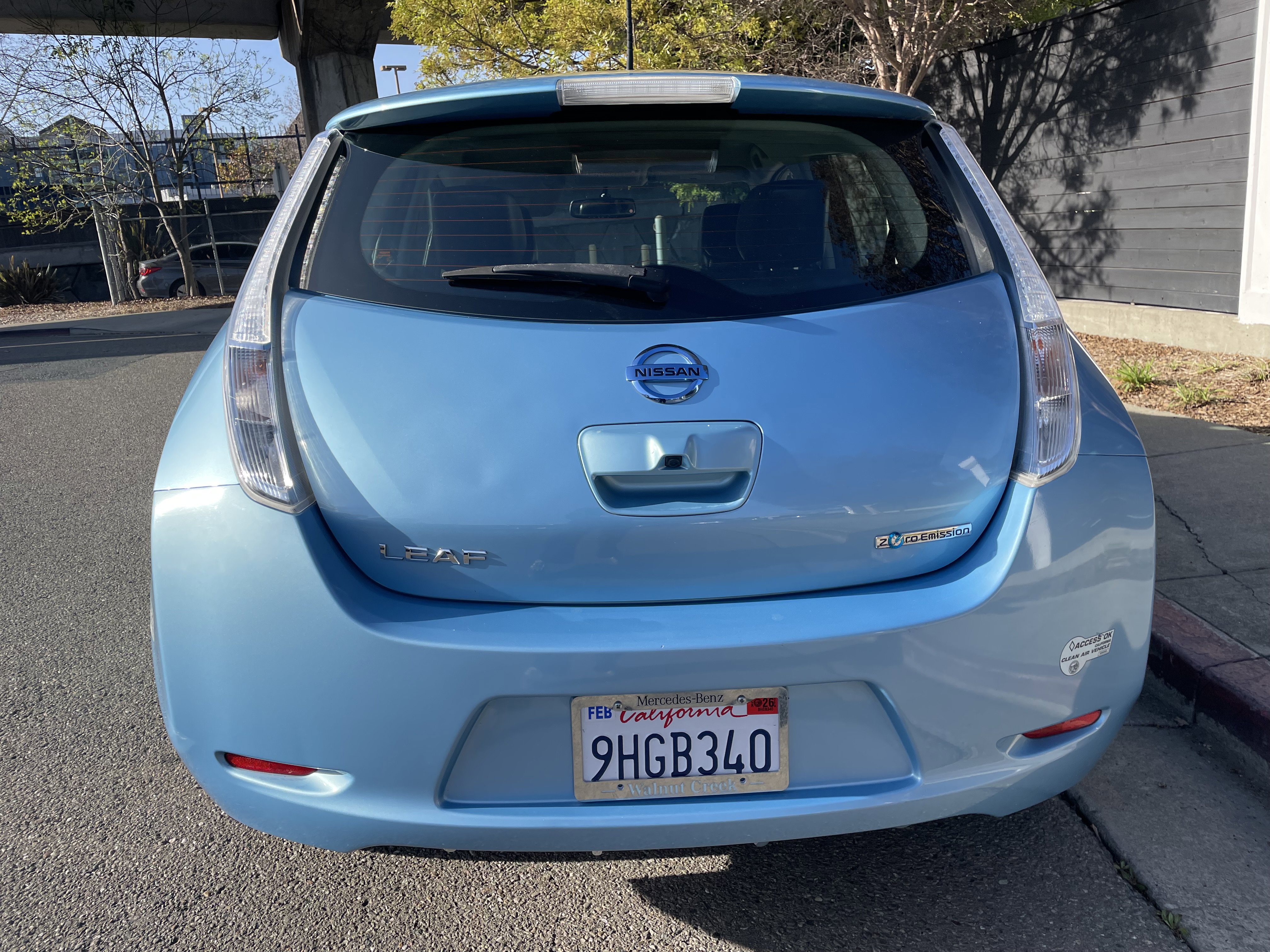 Used 2015 Nissan Leaf SL image 13