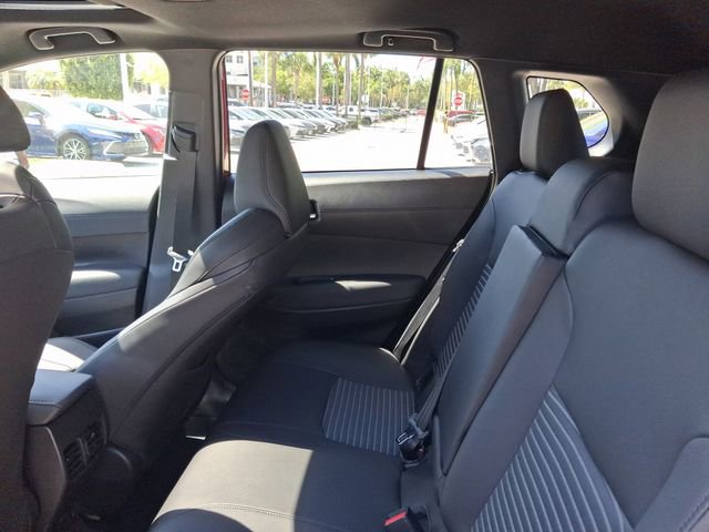Used 2023 Toyota Corolla Cross XSE w/ Convenience Package image 6