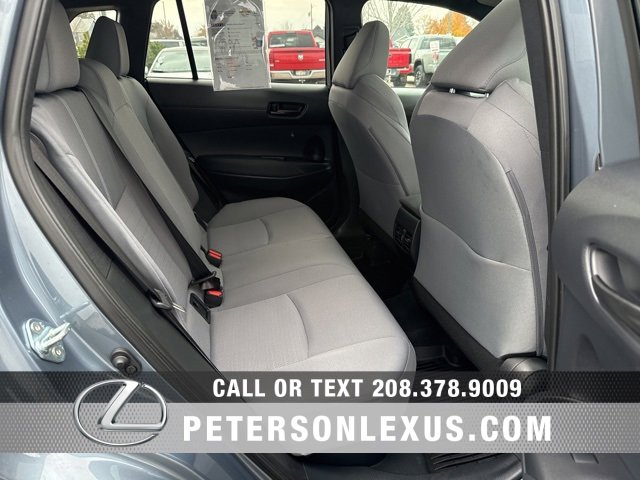Used 2024 Toyota Corolla Cross SE image 17