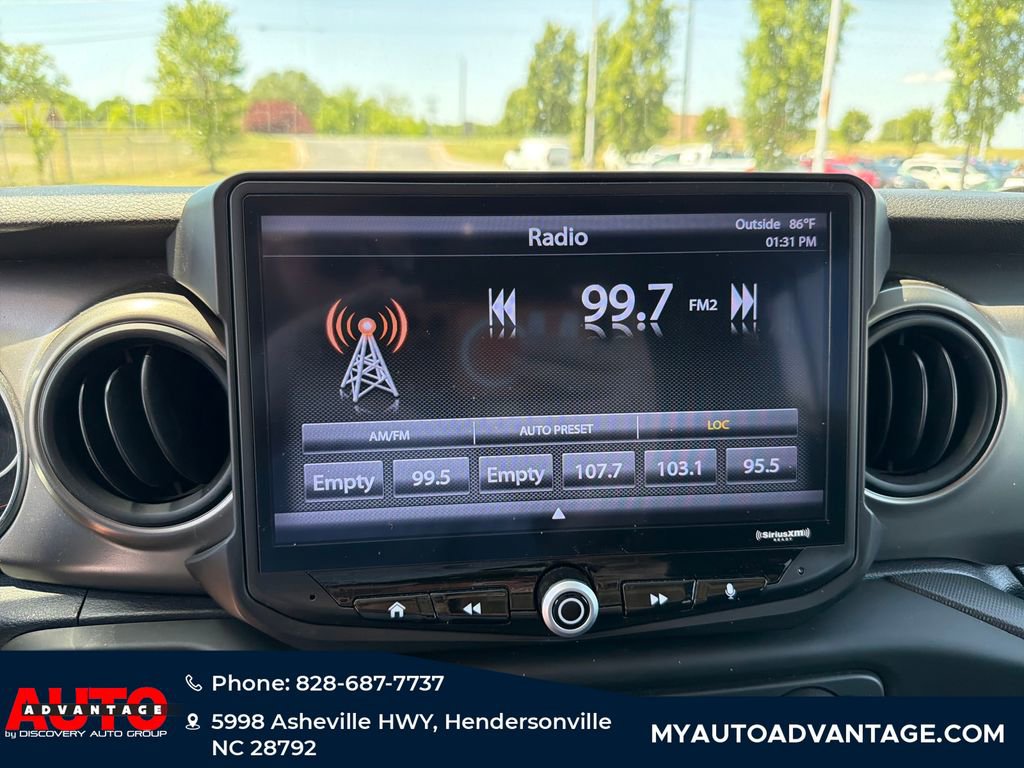Used 2018 Jeep Wrangler Unlimited Sport S AWD/4WD image 14