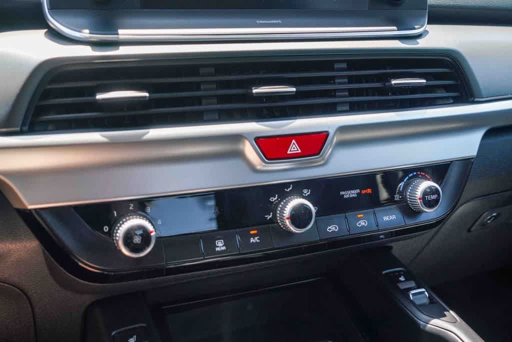Used 2021 Kia Telluride S AWD/4WD image 19
