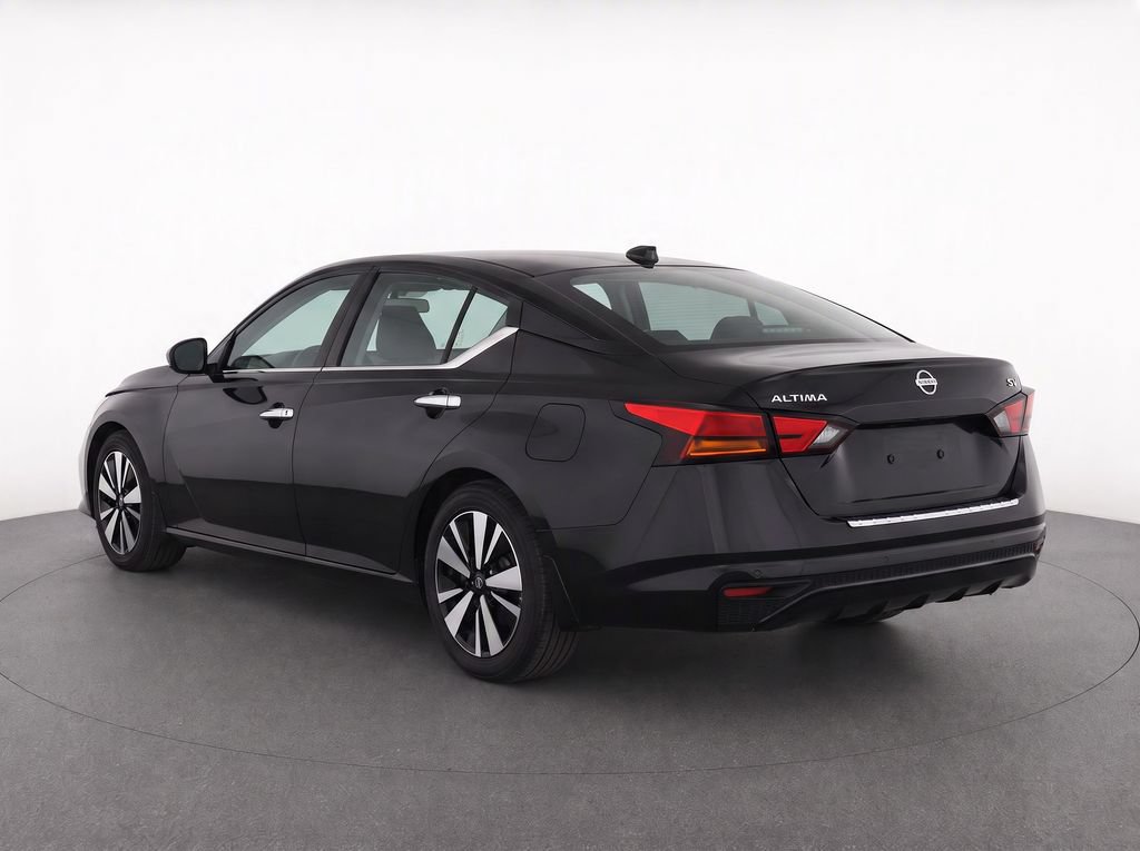 Certified 2022 Nissan Altima 2.5 SV FWD image 3