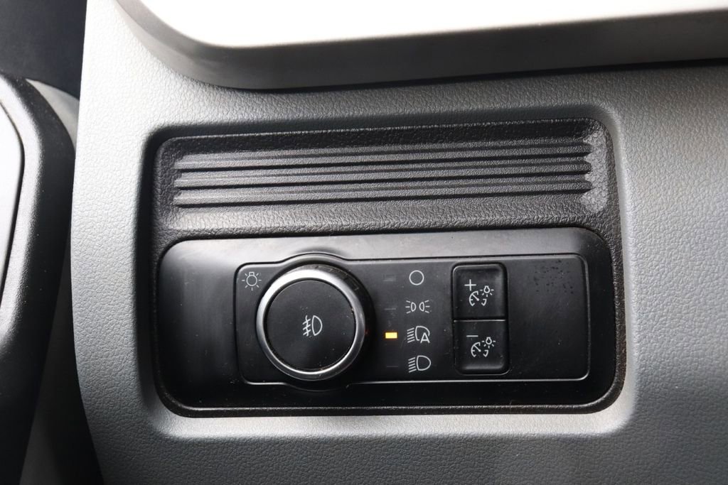 Used 2024 Ford F550 4x4 Crew Cab Super Duty image 33