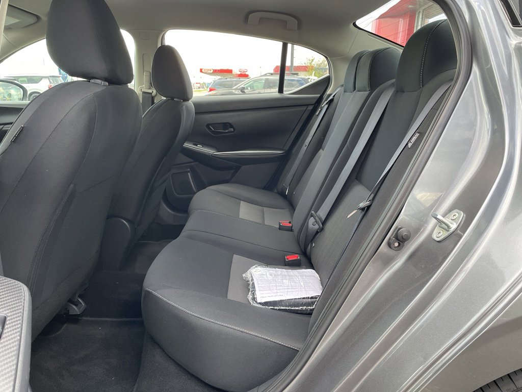 Used 2025 Nissan Sentra SV w/ All-Weather Package image 9