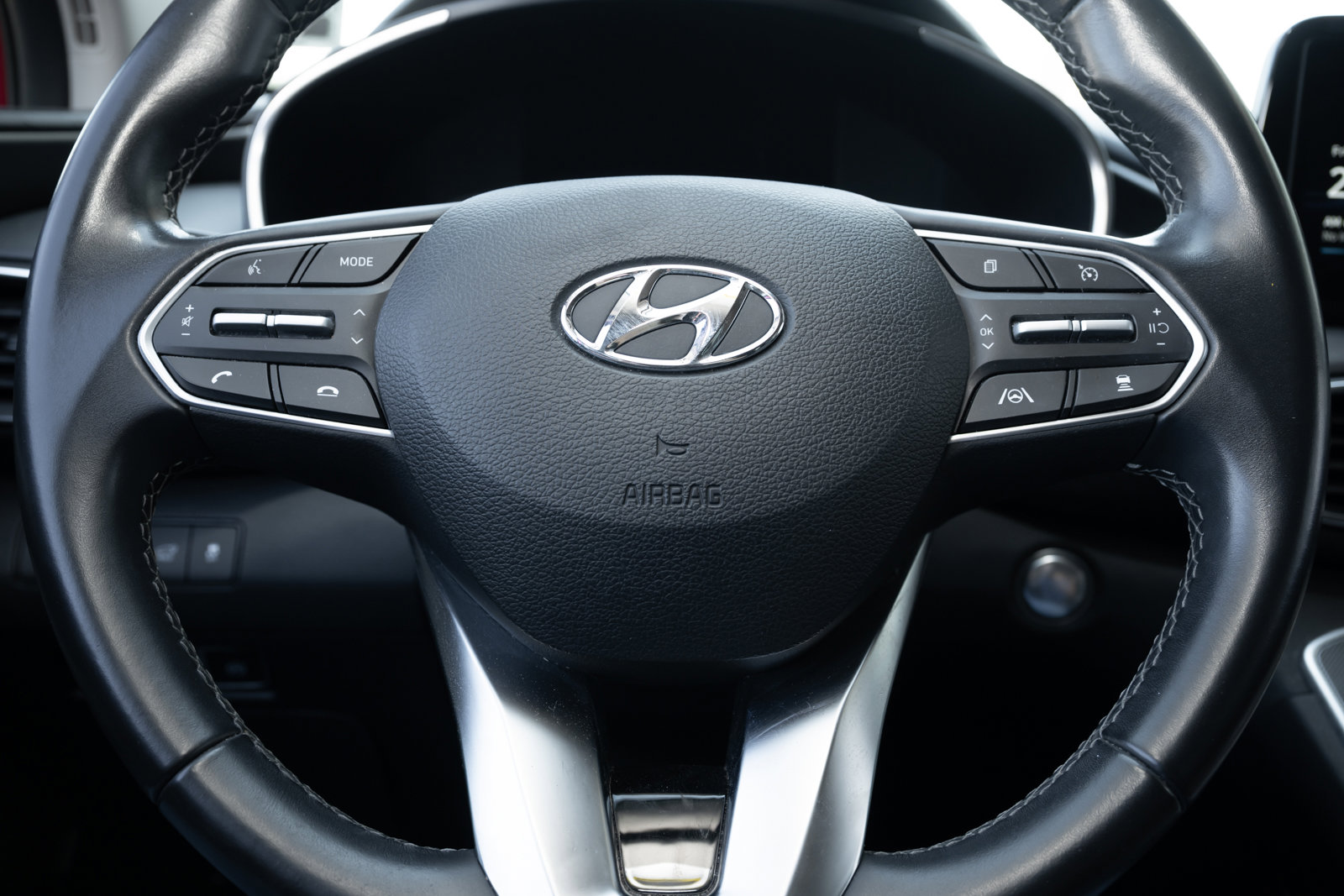 Used 2023 Hyundai Santa Fe SEL image 20