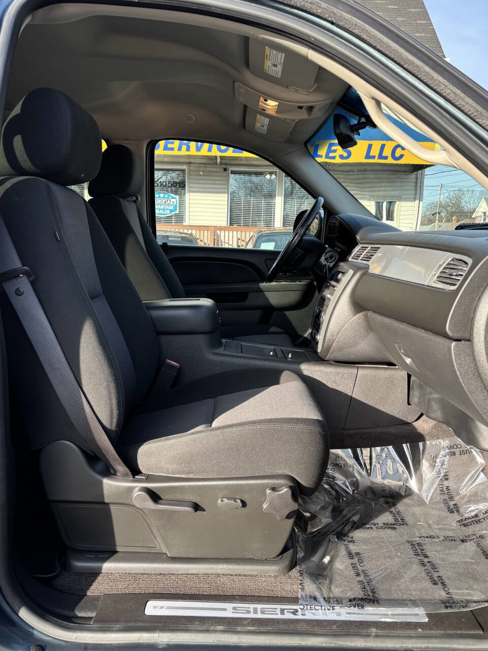 Used 2010 GMC Sierra 1500 SLE image 18