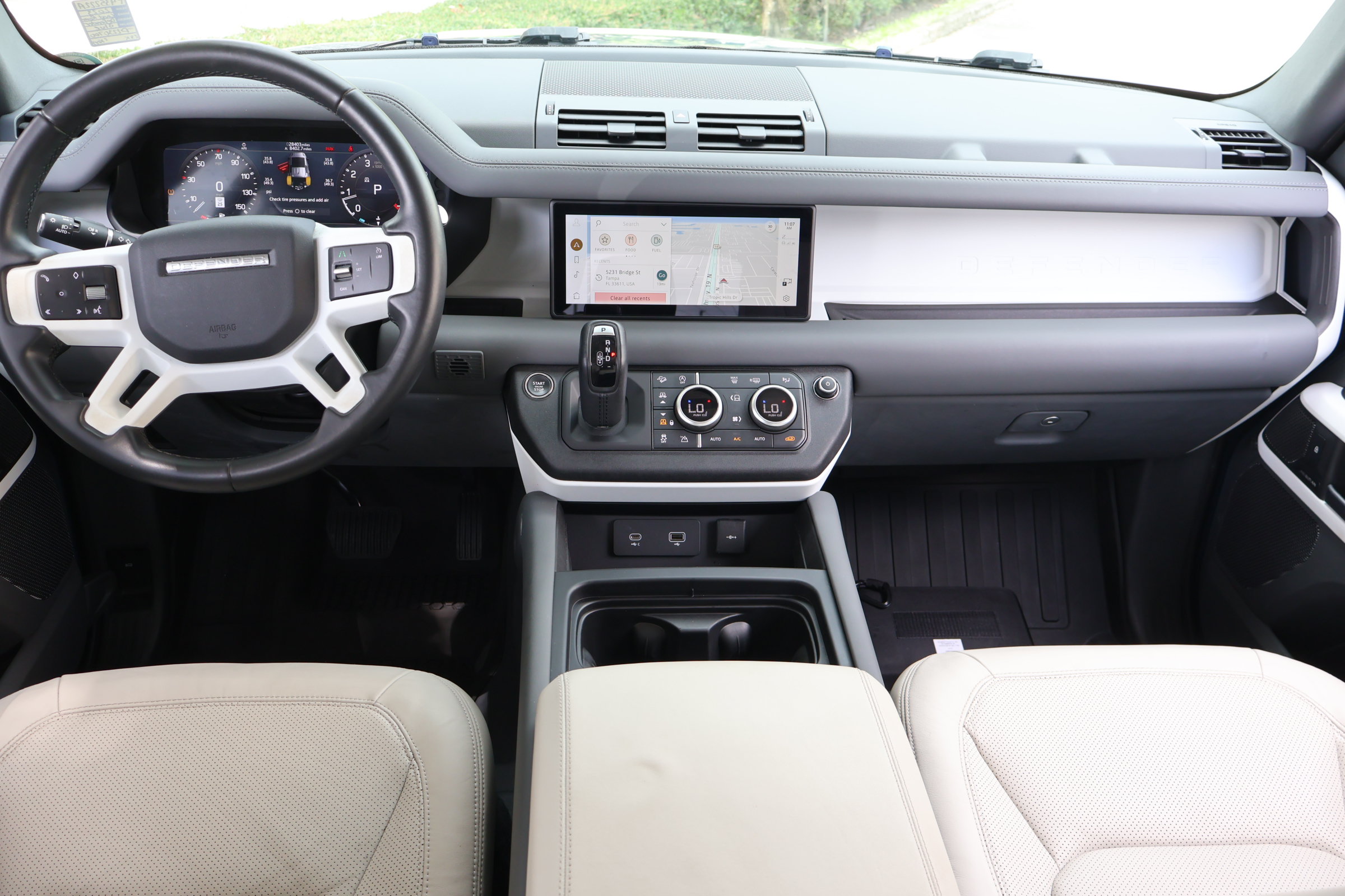 Used 2023 Land Rover Defender 110 S AWD/4WD image 17
