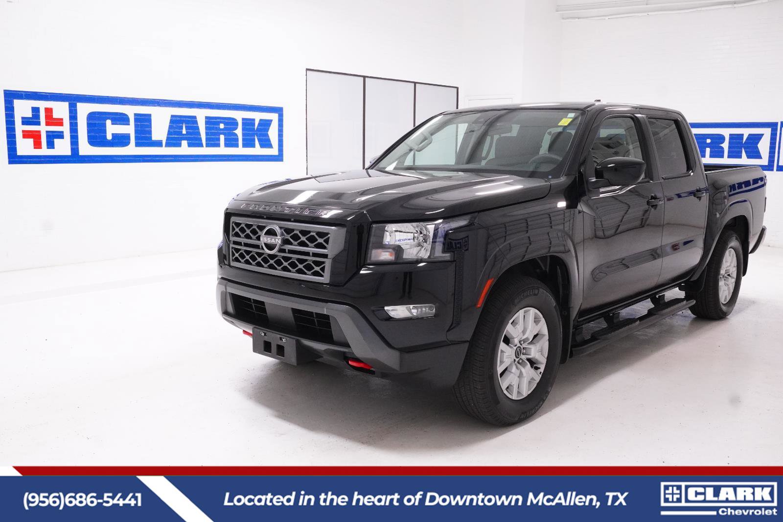 Used 2024 Nissan Frontier SV w/ SV Convenience Package