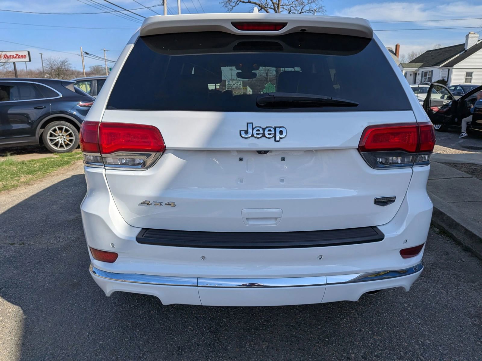 Used 2019 Jeep Grand Cherokee Altitude image 5