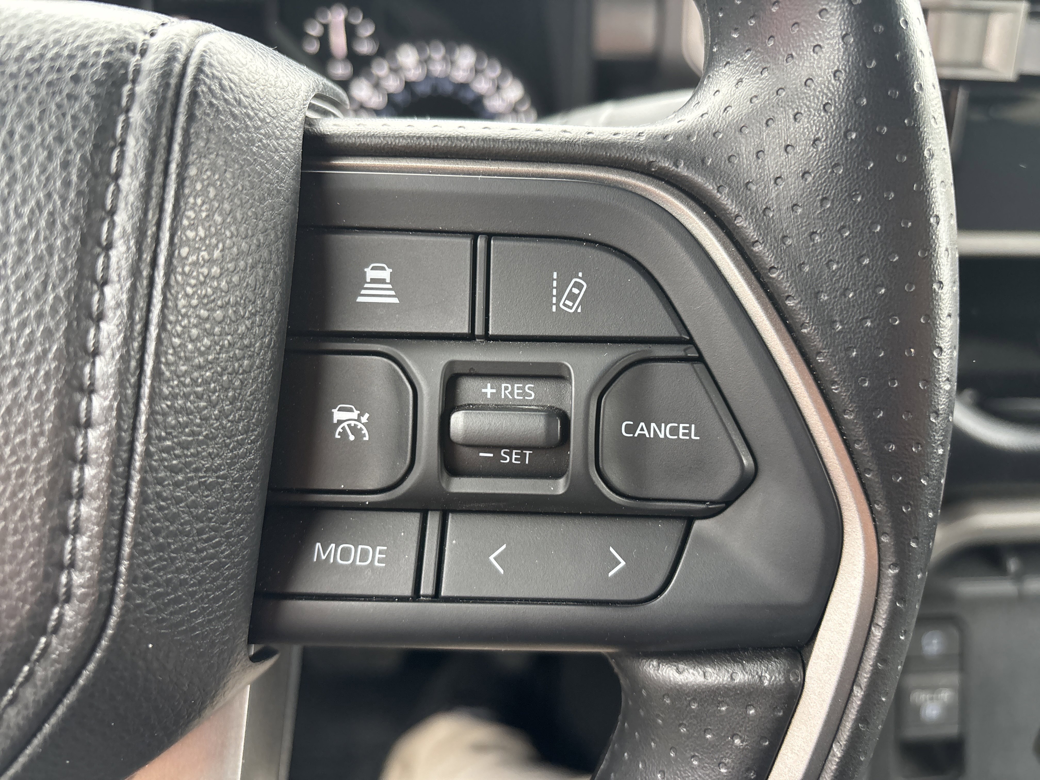 Used 2025 Toyota Tundra SR5 AWD/4WD image 19