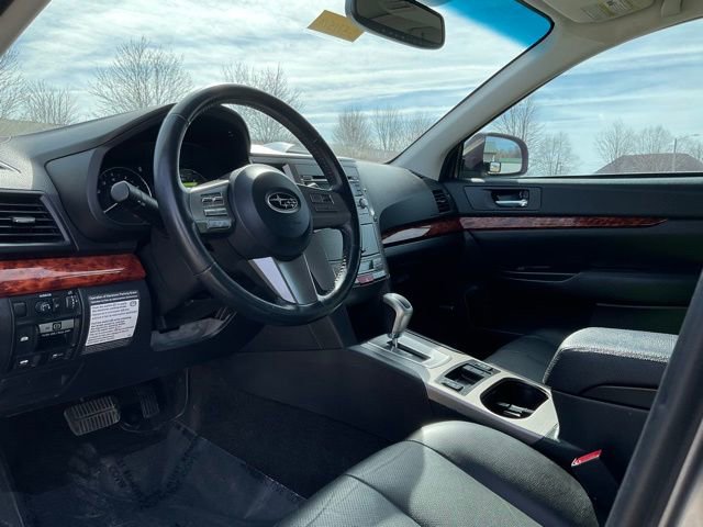 Used 2011 Subaru Legacy 2.5i Limited w/ Appearance Package 1E image 10