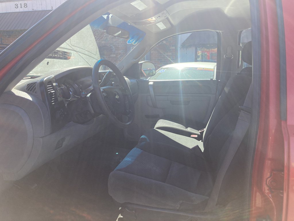 Used 2013 Chevrolet Silverado 3500 W/T RWD image 9