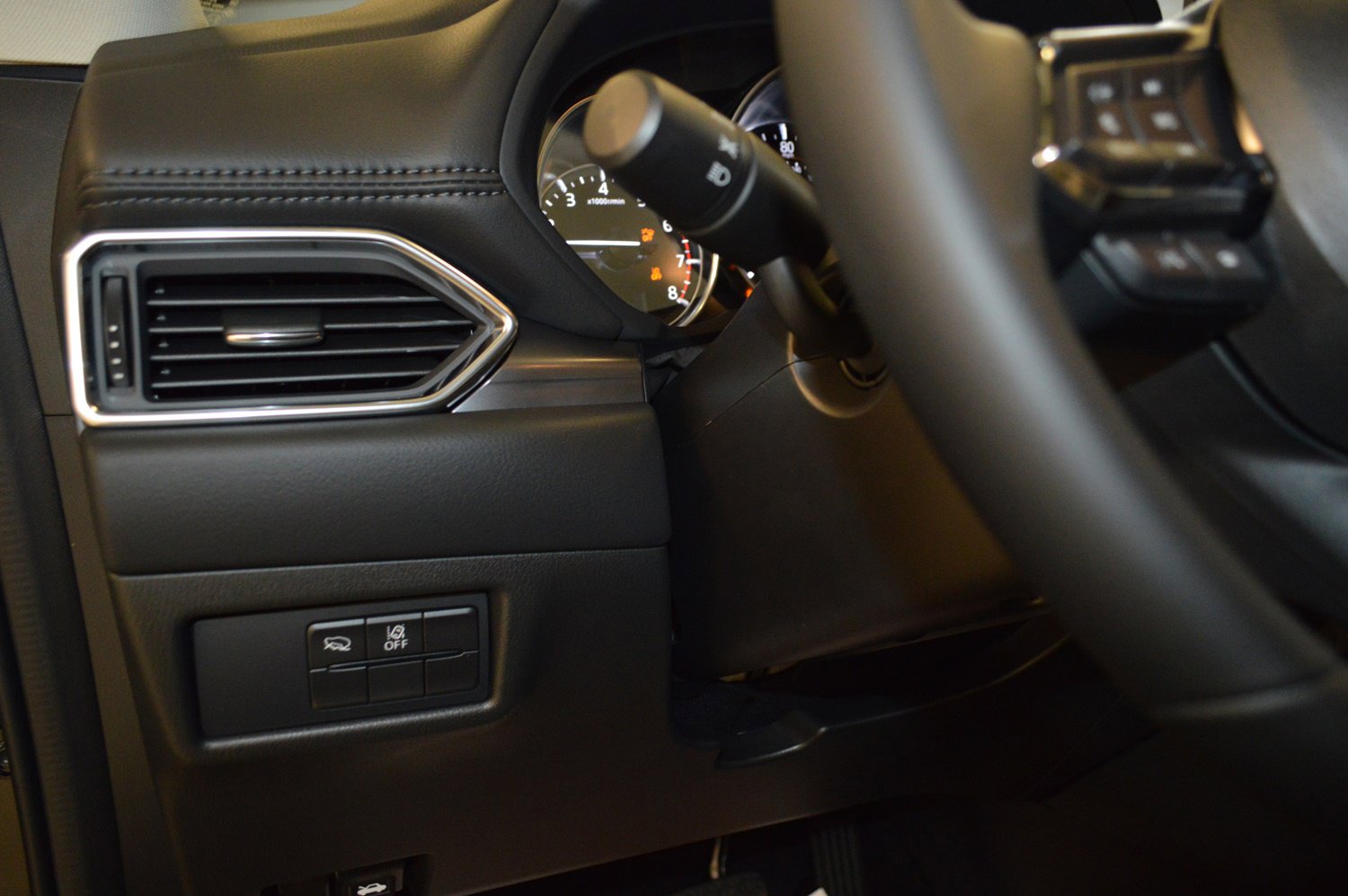 New 2025 MAZDA CX-5 AWD 2.5 S w/ Select Package image 16