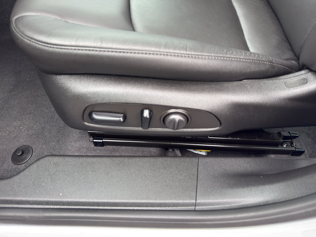 Used 2023 Chevrolet Malibu LT w/ Sport Edition FWD image 15