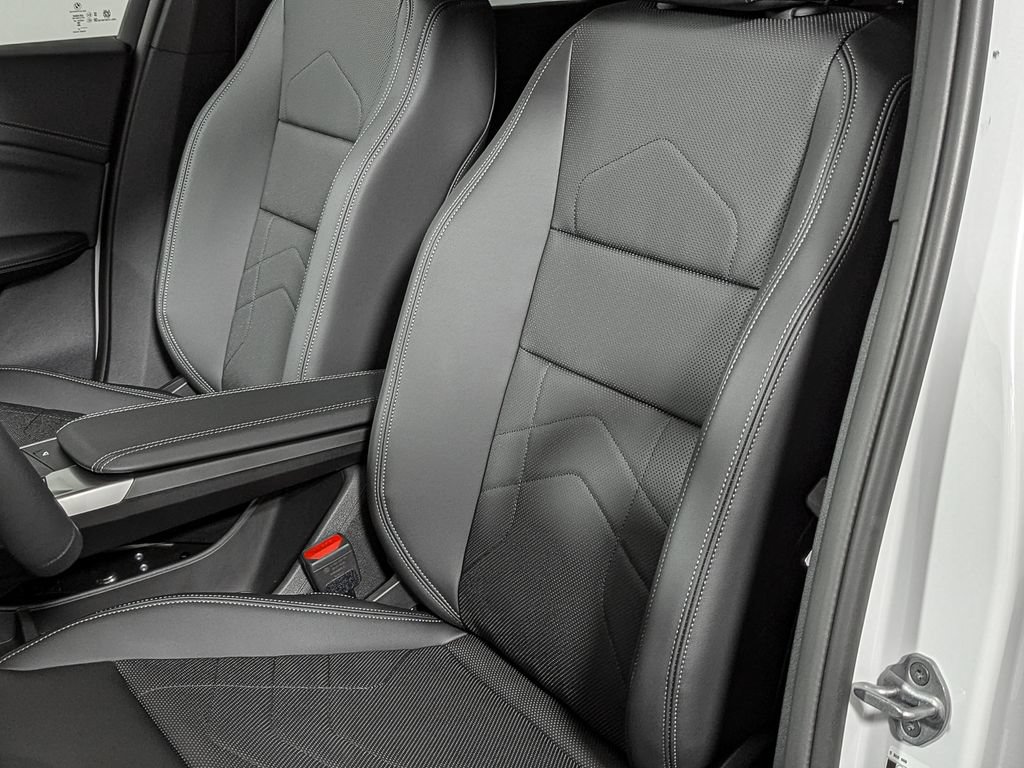 New 2026 BMW X1 xDrive28i w/ Technology Package AWD/4WD image 15