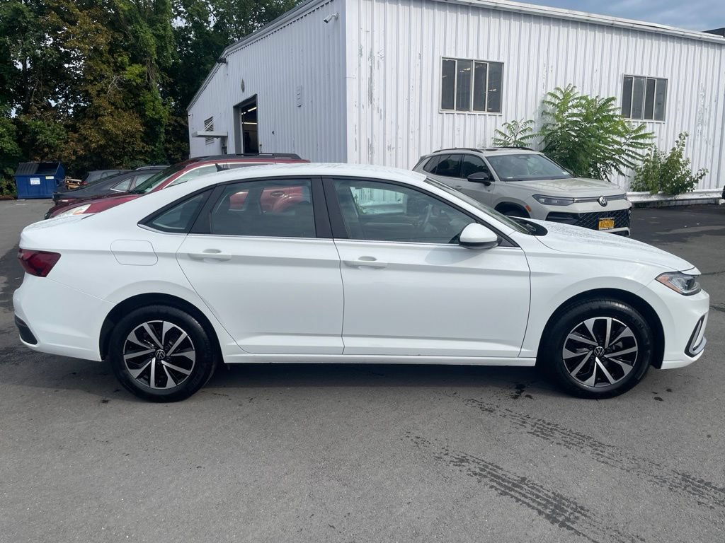 Used 2026 Volkswagen Jetta S FWD image 6