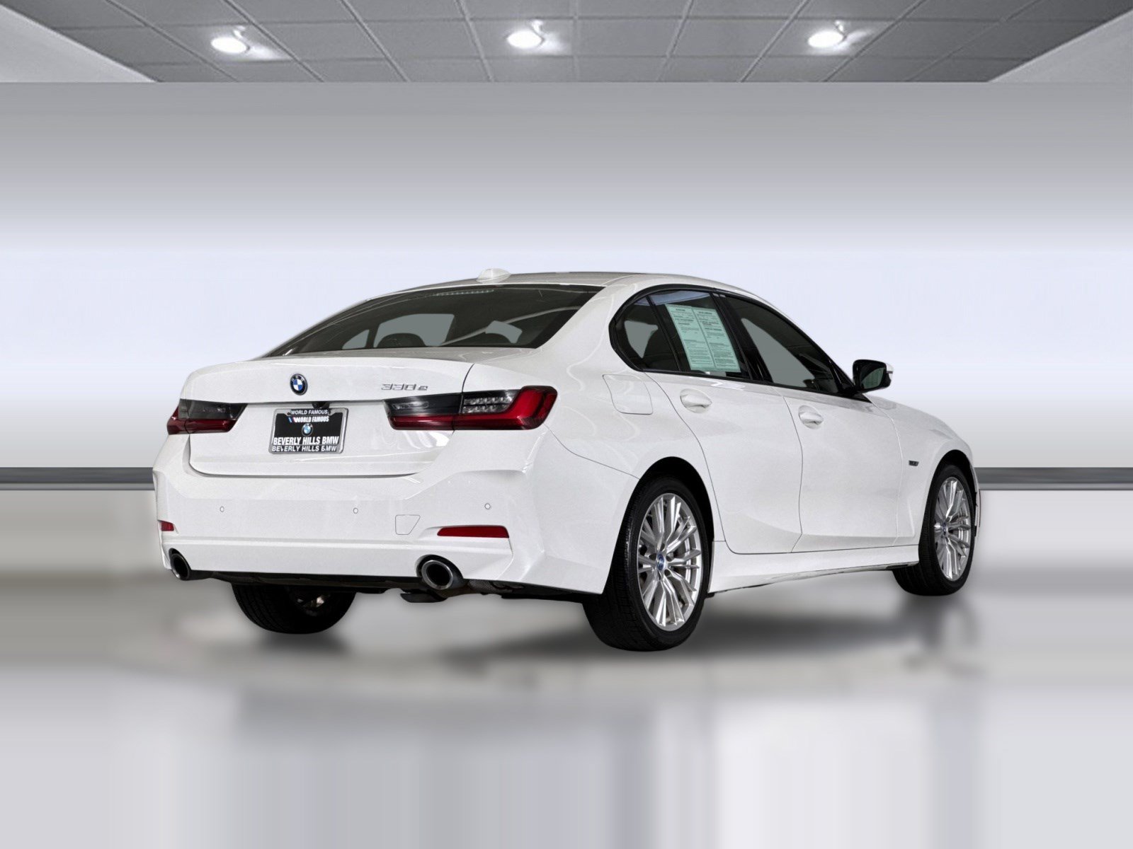 Used 2023 BMW 330e w/ Premium Package RWD image 8